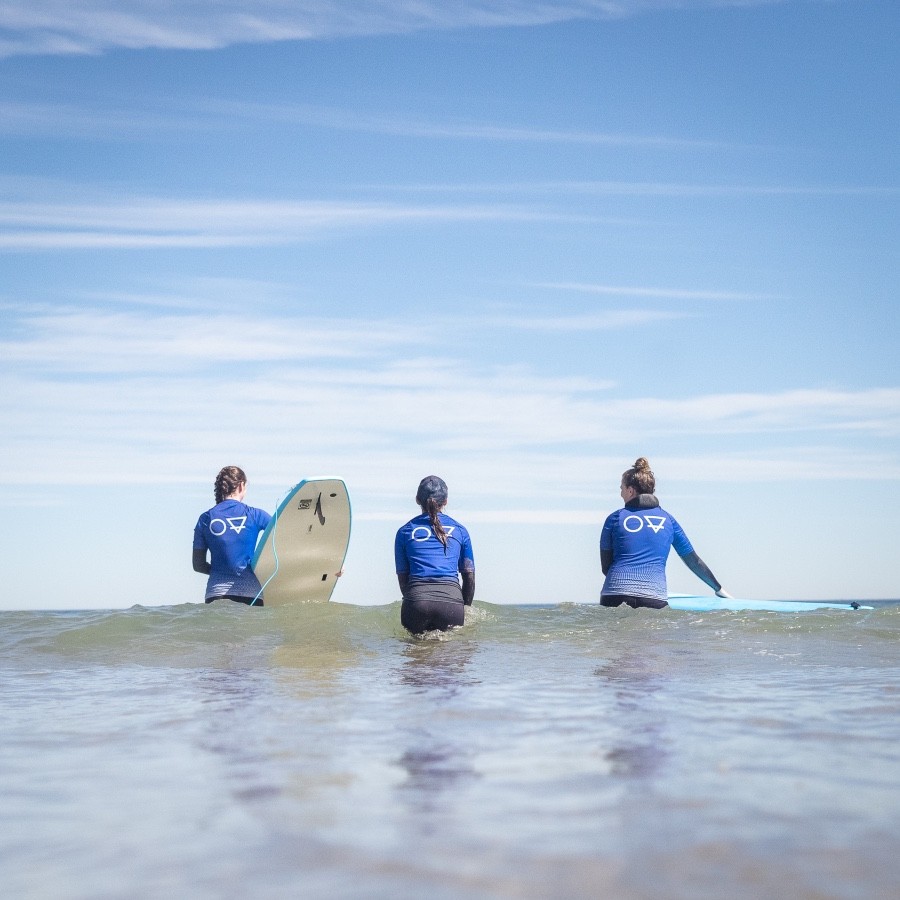 best surfing beaches in scotland surfing lessons by edinburgh dunbar