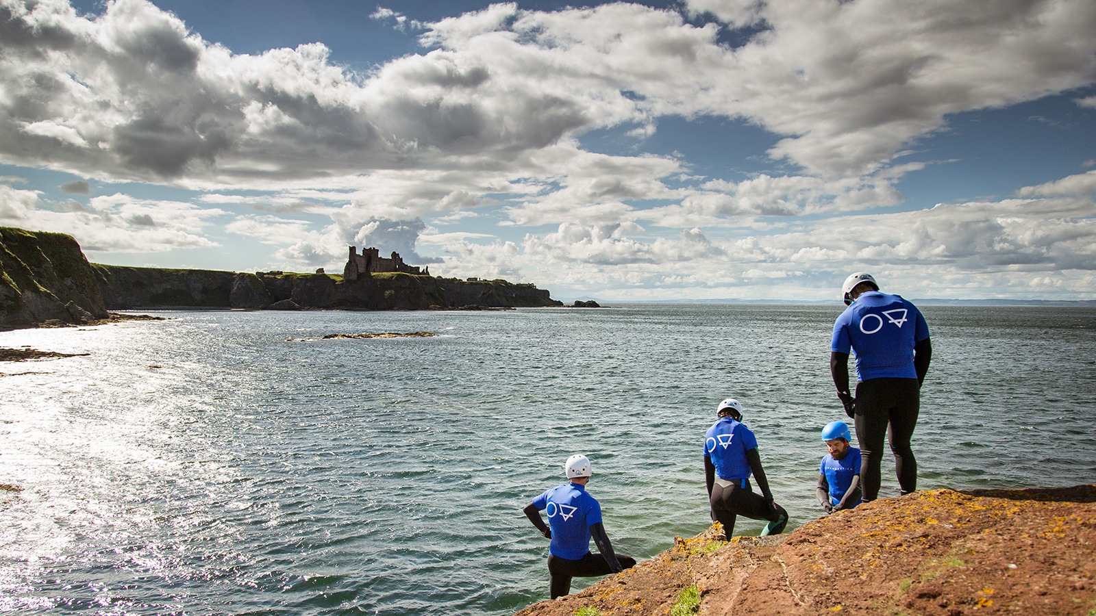 seacliff and tantallon castle 1600