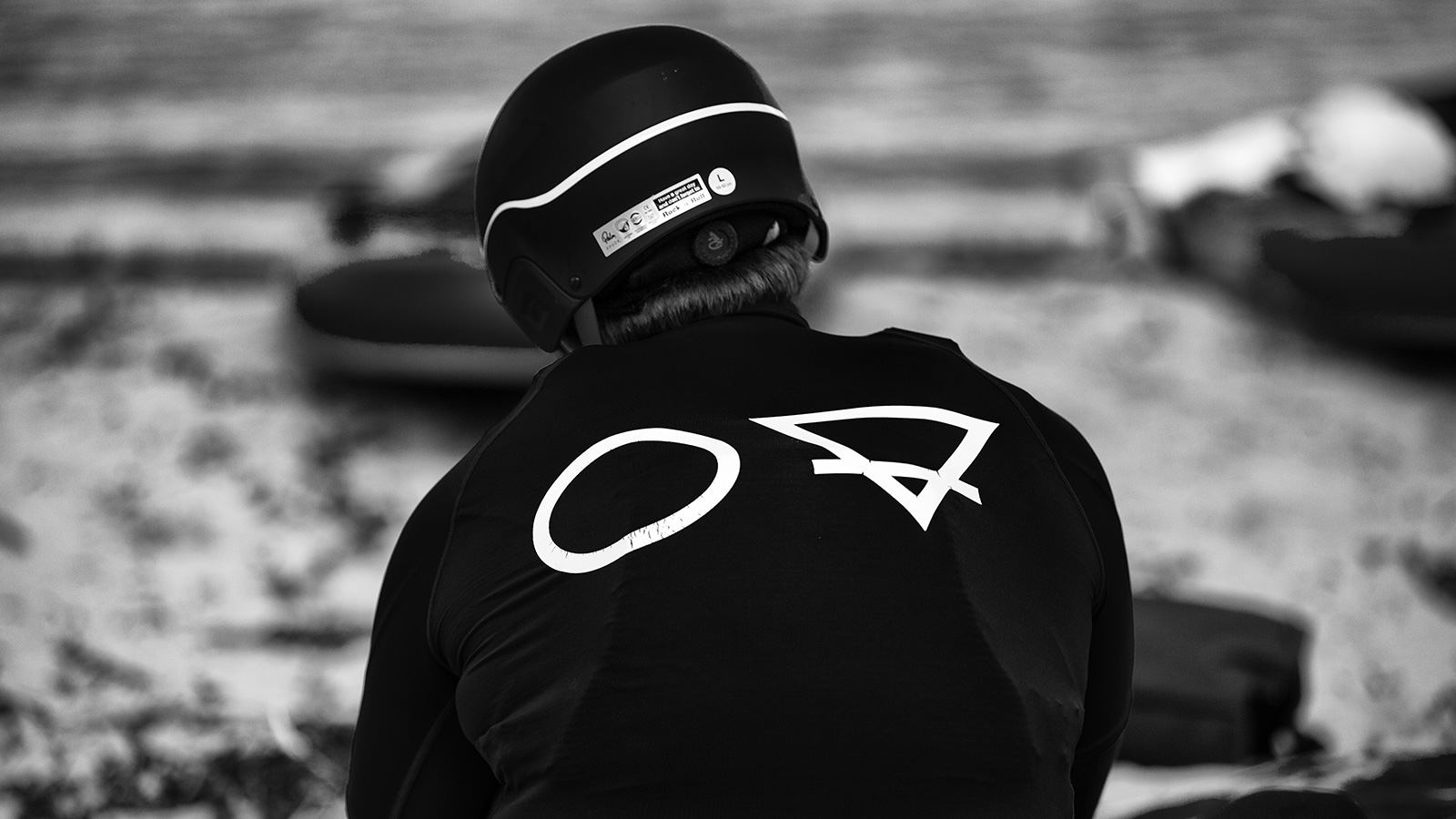 ocean vertical vest bw 1600 opt