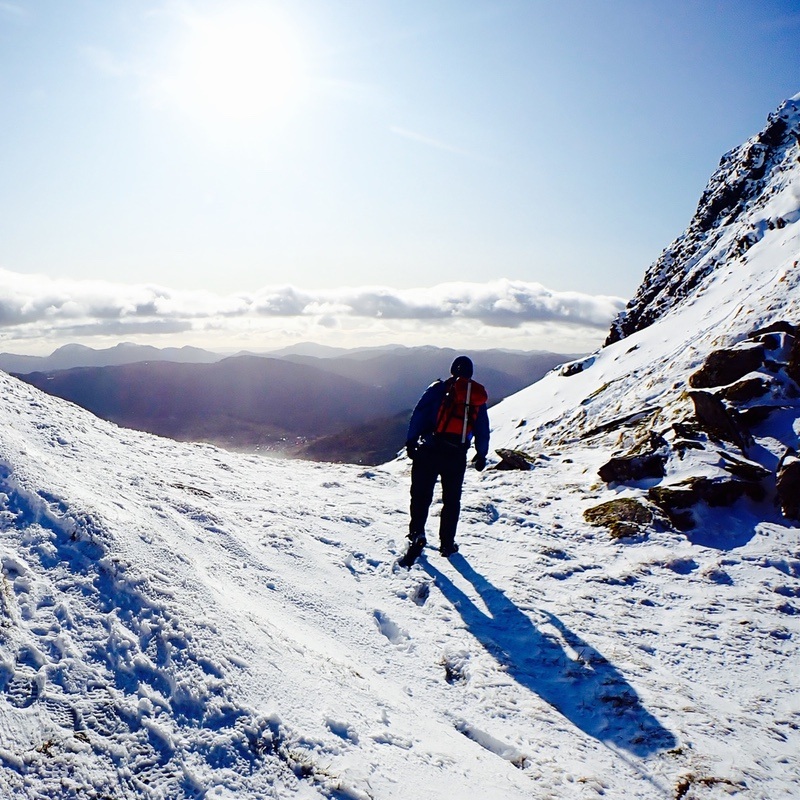 winter mountaineering scotland