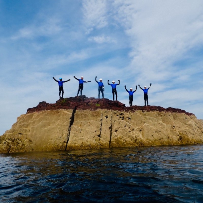 Coasteering Adventures in East Lothian scotland by Dunbar