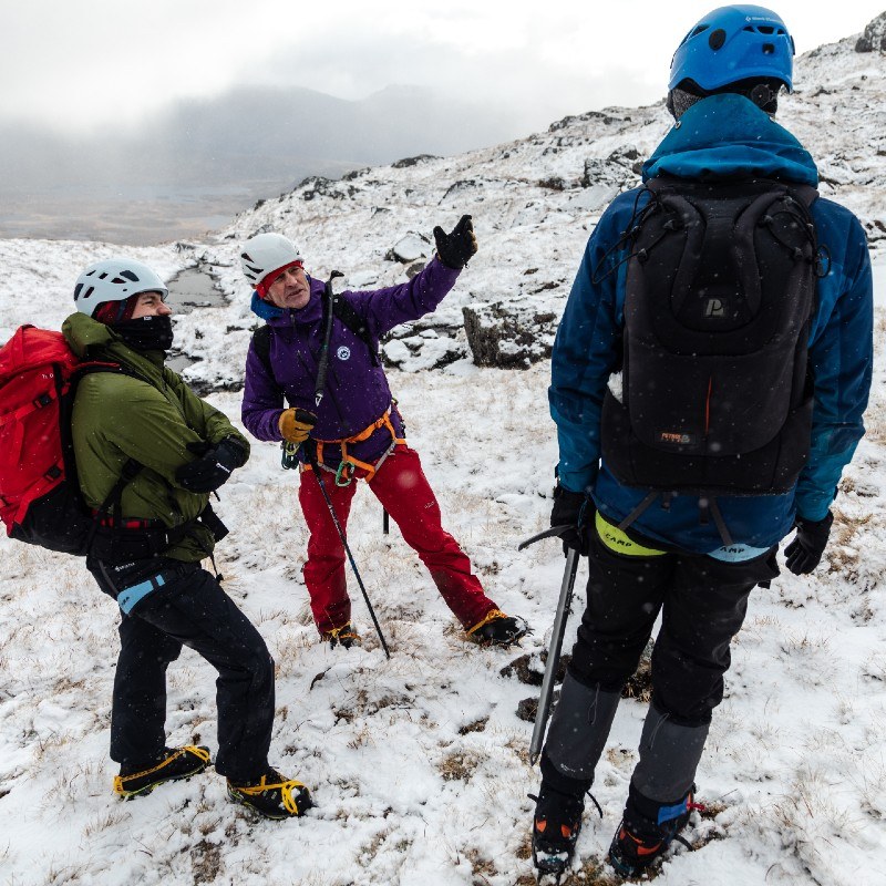 winter hillwalking courses in scotland for beginners