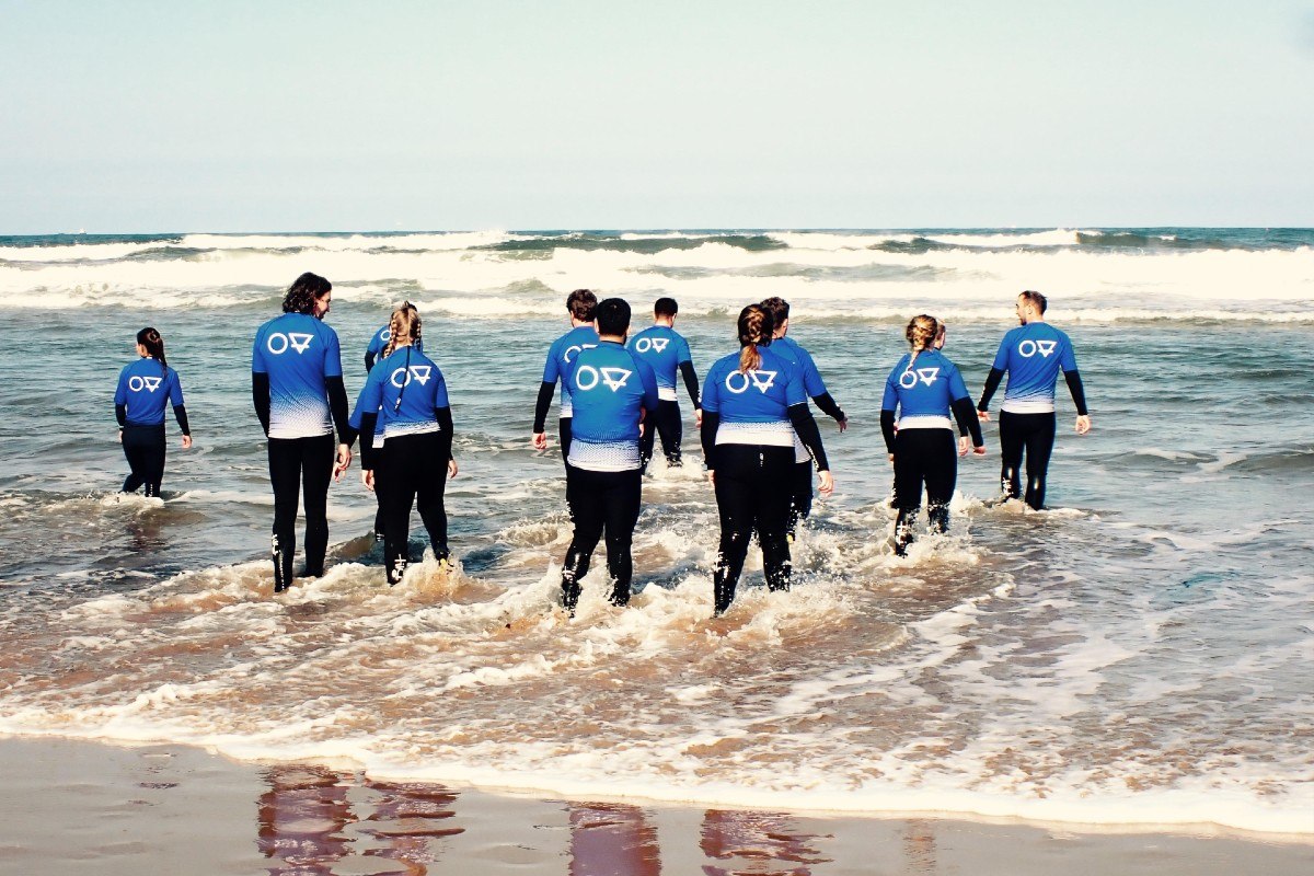 Corporate adventure and wellbeing with Ocean Vertical in the ocean East Lothian