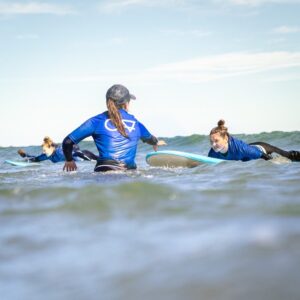 family surfing lessons close to edinburgh belhaven bay
