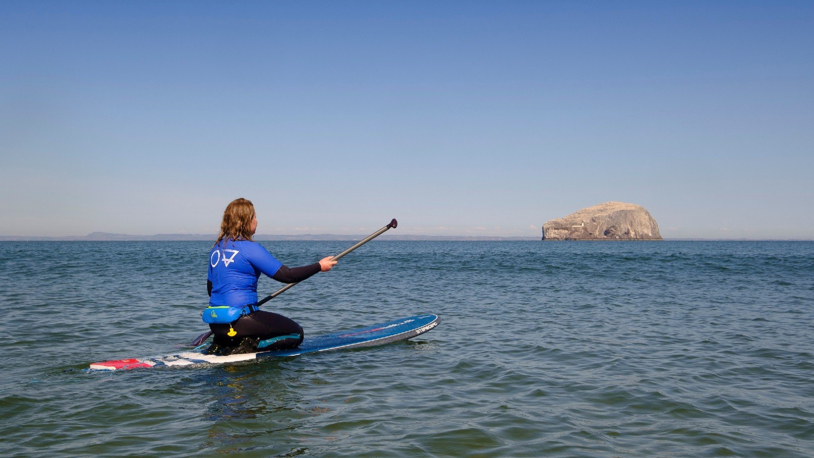 best paddle boarding experiences in scotland seacliff beach bass rock