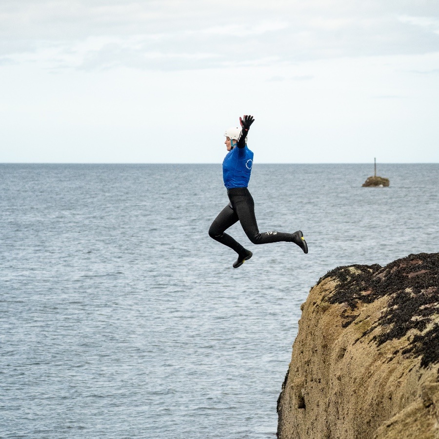 coasteering best outdoor water activity near edinburgh adventure